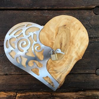Enolike - Decorazione in legno a forma di cuore - fatto a mano