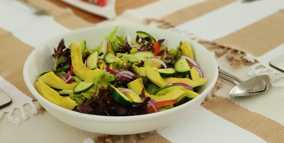 insalata di gamberi e avocado