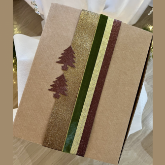 Natale 2022 - Tre bottiglie gioiello- scatole decorate a mano - Enolike