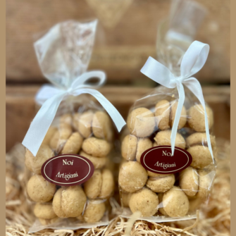 Selected by Enolike - Biscuits - Baci di Dama with pistachio