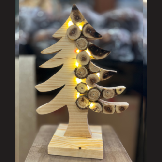 Enolike - Il pino di Natale in legno con luci - artigianato